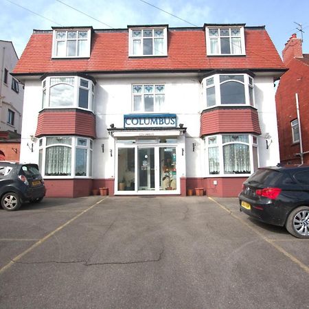Hotel Columbus Scarborough Bagian luar foto